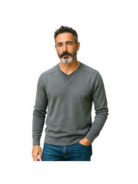 Jacobson’s Made In Scotland Mens V Neck Lambs Wool Sweater Gray Size M Warm Cozy